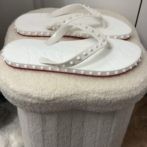 FASHION FLIP FLOPS